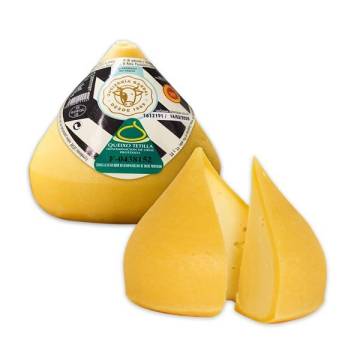 Tetilla cheese BARRAL approx. 520g.