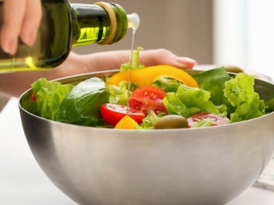 Discover the varieties of Spanish olive oil: characteristics and benefits for health and cooking.